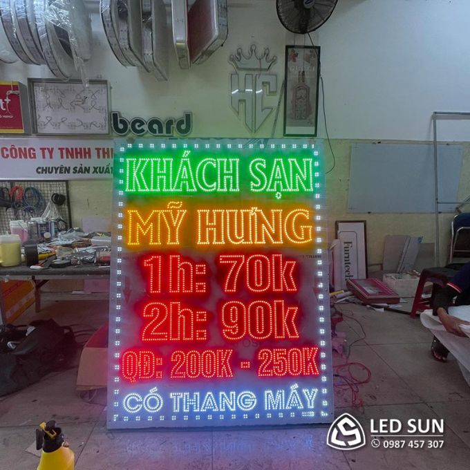 Làm Bảng Hiệu Đèn Led Giá Rẻ Tại Tp.Hồ Chí Minh