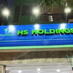 bảng hiệu alu chữ nổi mica sáng đèn