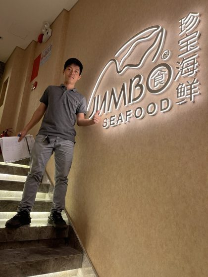 CEO Văn Cường khảo sát và tư vấn cho khách hàng ở Quận 8