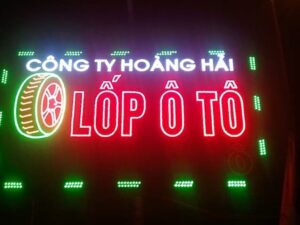 Thi công bảng hiệu Led cho cửa hàng xe Ô tô quận 4