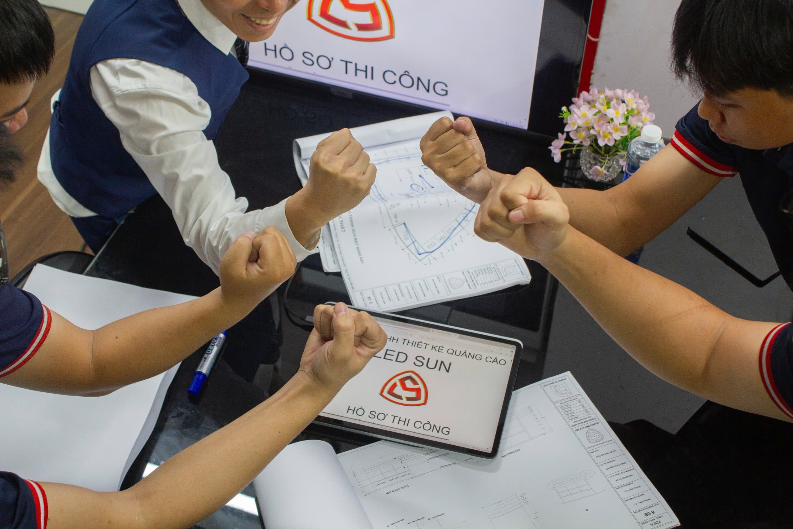 Chuyên gia Quảng Cáo và Nội thất số 1 Hồ Chí Minh