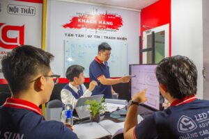 Team Led Sun lên ý tưởng làm bảng hiệu quận Tân Phú cho khách hàng