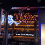 logo trong nhà