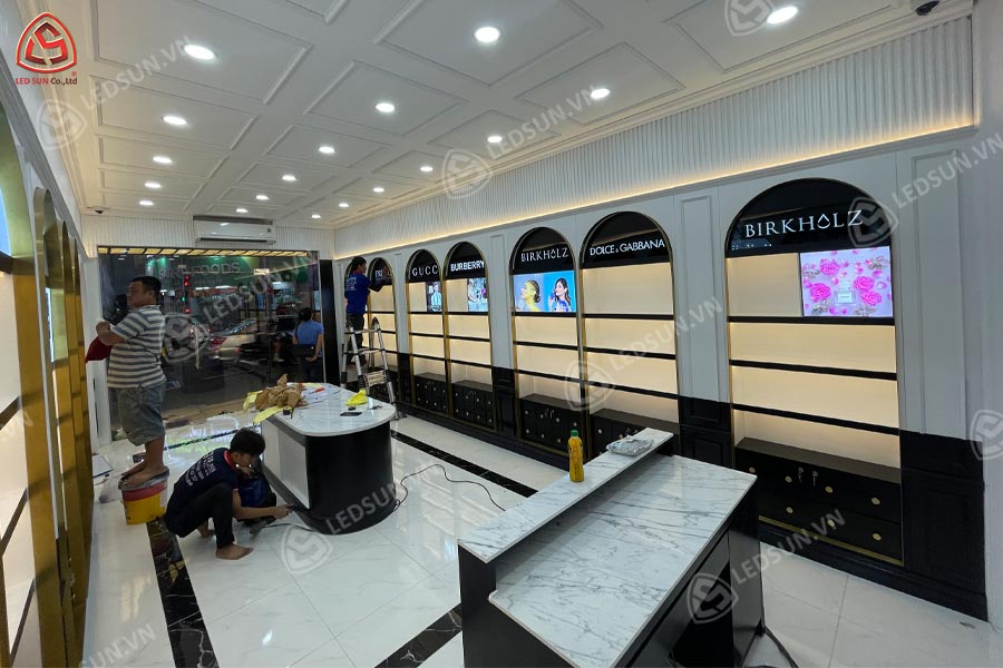 thi công shop