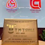dịch vụ làm bảng inox in uv