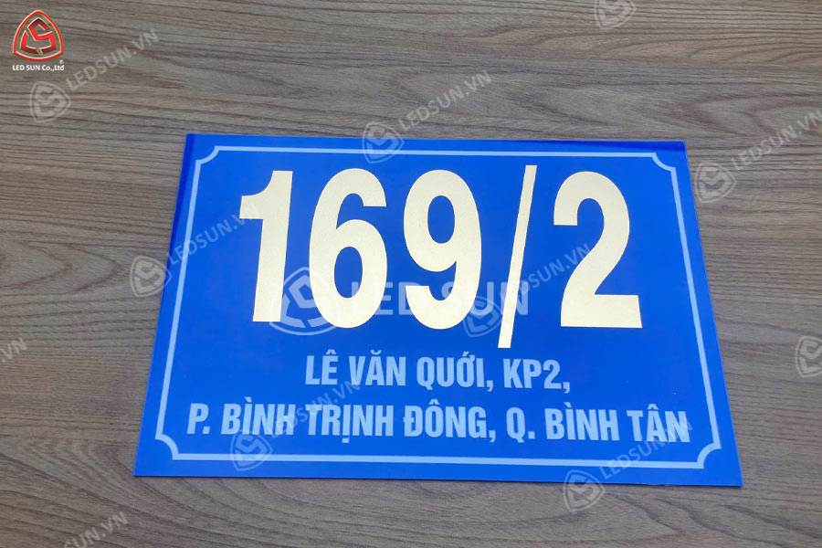 Biển số nhà mica dán decal