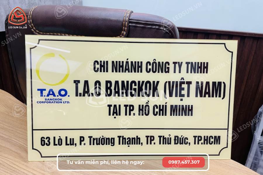 Dịch vụ làm biển số nhà Mica quận 4