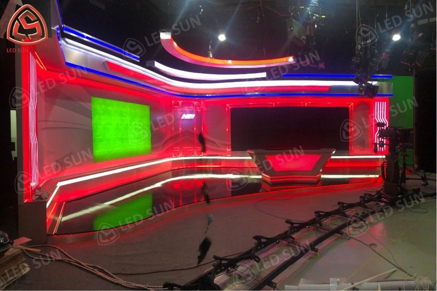 Lắp đặt màn hình LED P.25 cho Đài truyền hình HTV