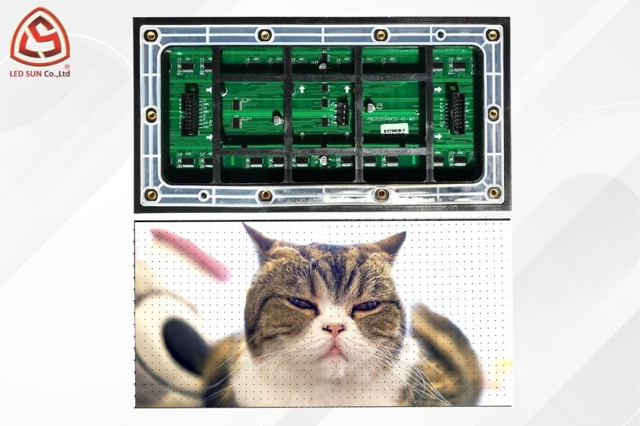 Module LED P8 ngoài trời độ phân giải thấp
