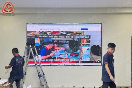 Màn Hình LED Indoor P2 trong phòng họp cho tập đoàn Hansae hiển thị slide website Led Sun sắc nét và chi tiết