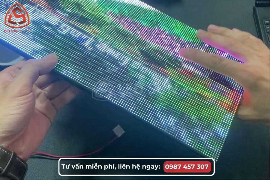 Pixel Pitch là gì? Cách chọn Màn hình LED P2 P3 P4 Chuẩn