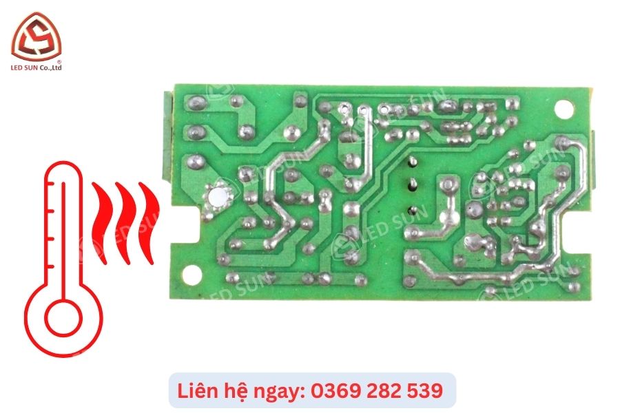 PCB Màn Hình LED Là Gì? 4 Yếu Tố Ảnh Hưởng Đến Độ Bền